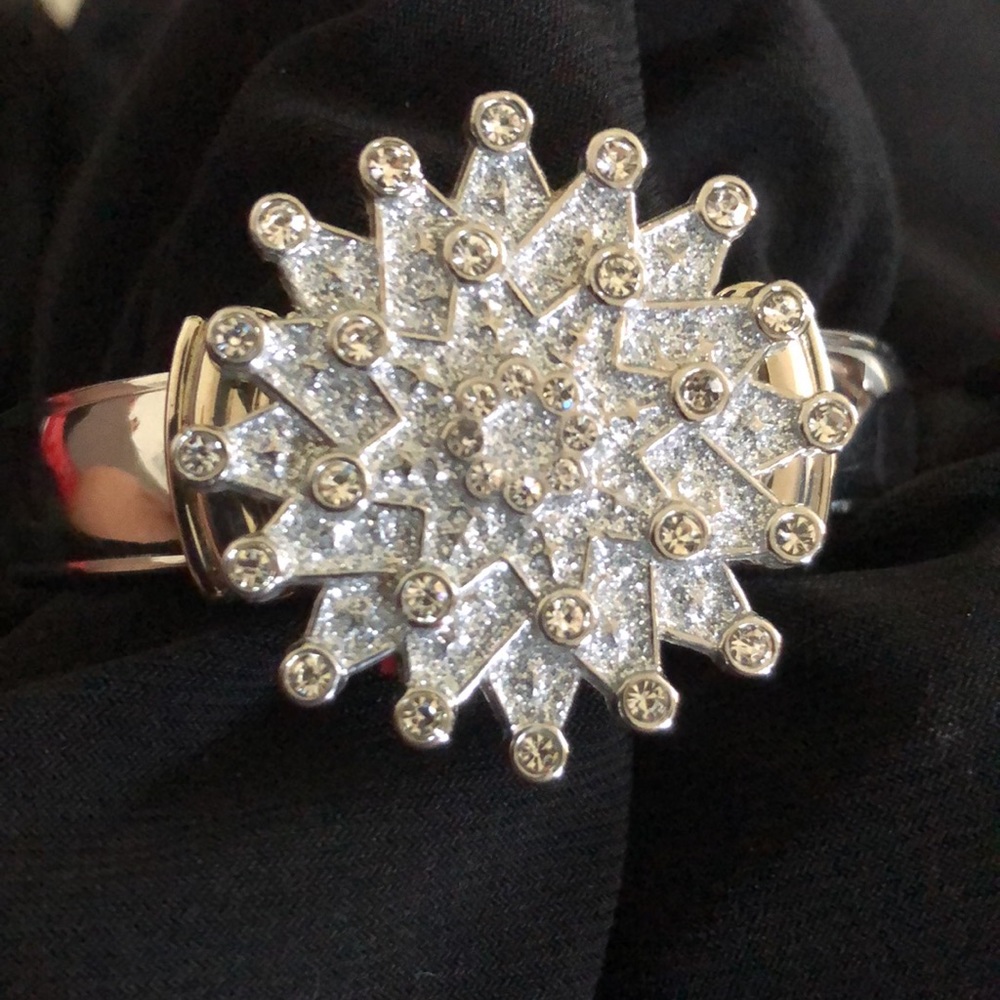 Macy’s Star/ Snowflake Silvertone Watch